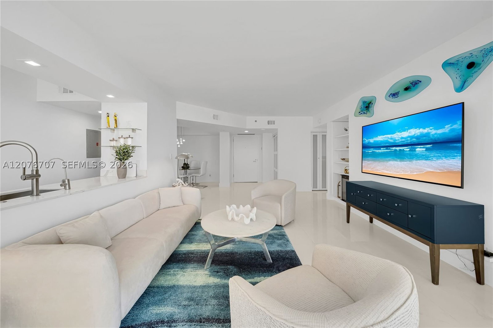 Real estate property located at 16425 Collins Ave #712, Miami-dade, Oceania I Condo, Sunny Isles Beach, FL
