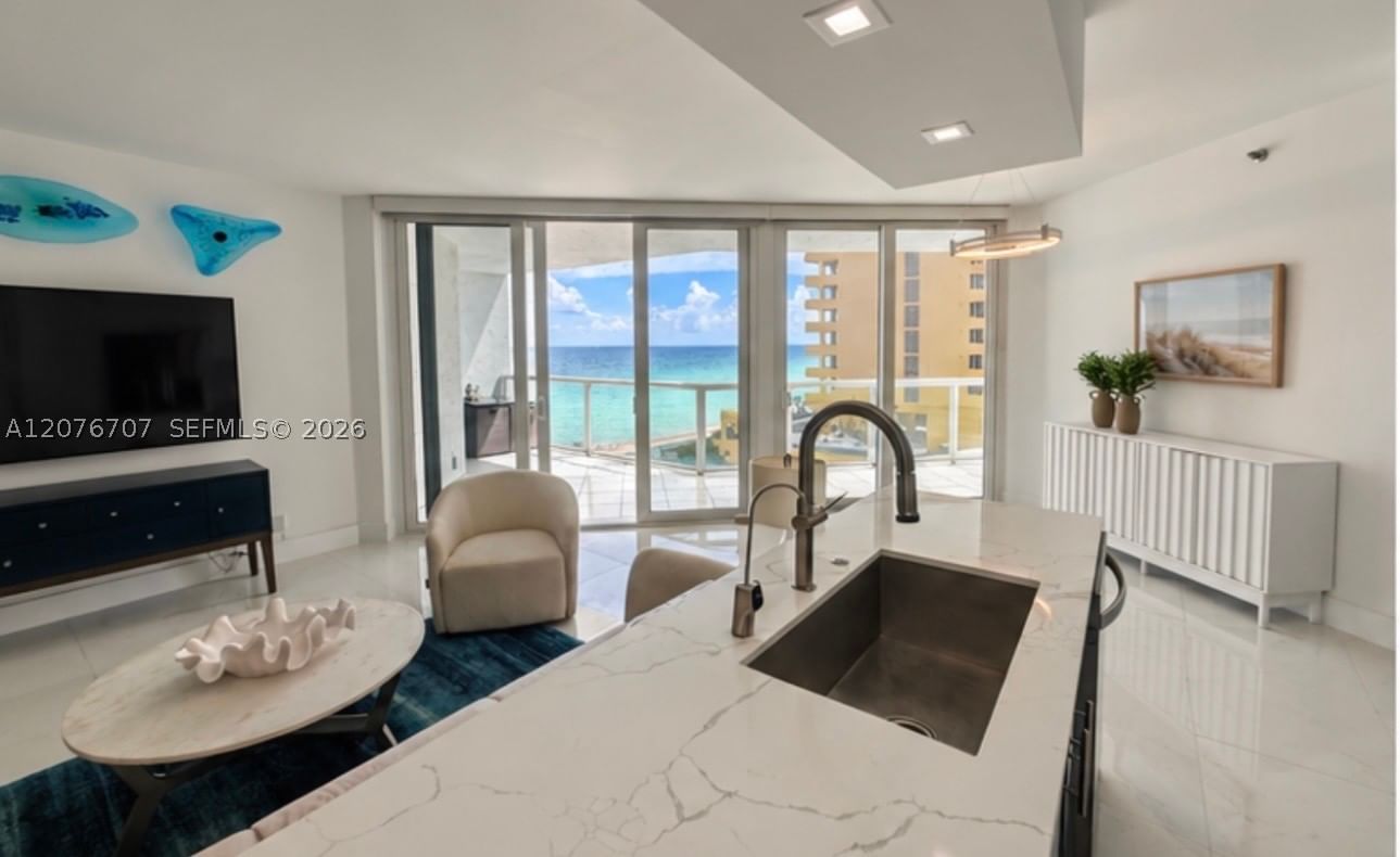 Real estate property located at 16425 Collins Ave #712, Miami-dade, Oceania I Condo, Sunny Isles Beach, FL
