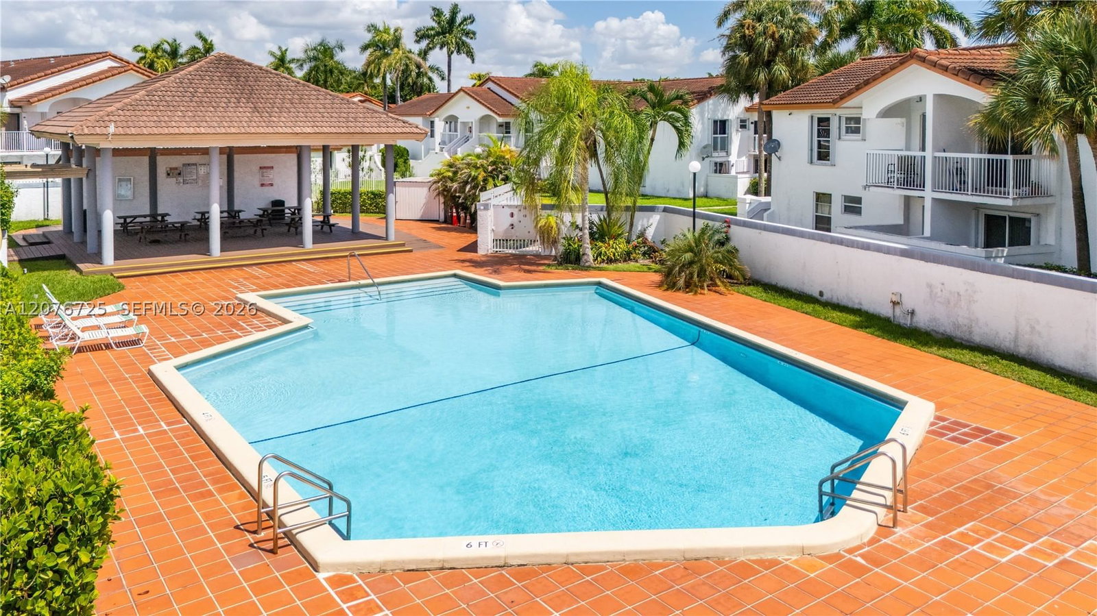 Real estate property located at 7640 153rd Ct #102, Miami-dade, Point Lake Condo Ii, Miami, FL