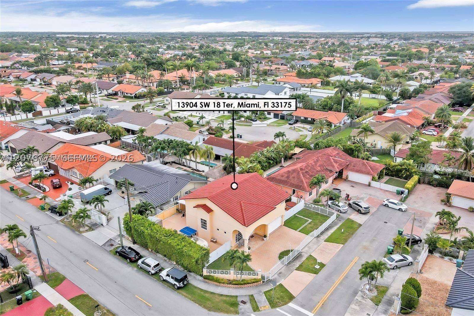 Real estate property located at 13904 18th Ter, Miami-dade, Zenteno Sub, Miami, FL