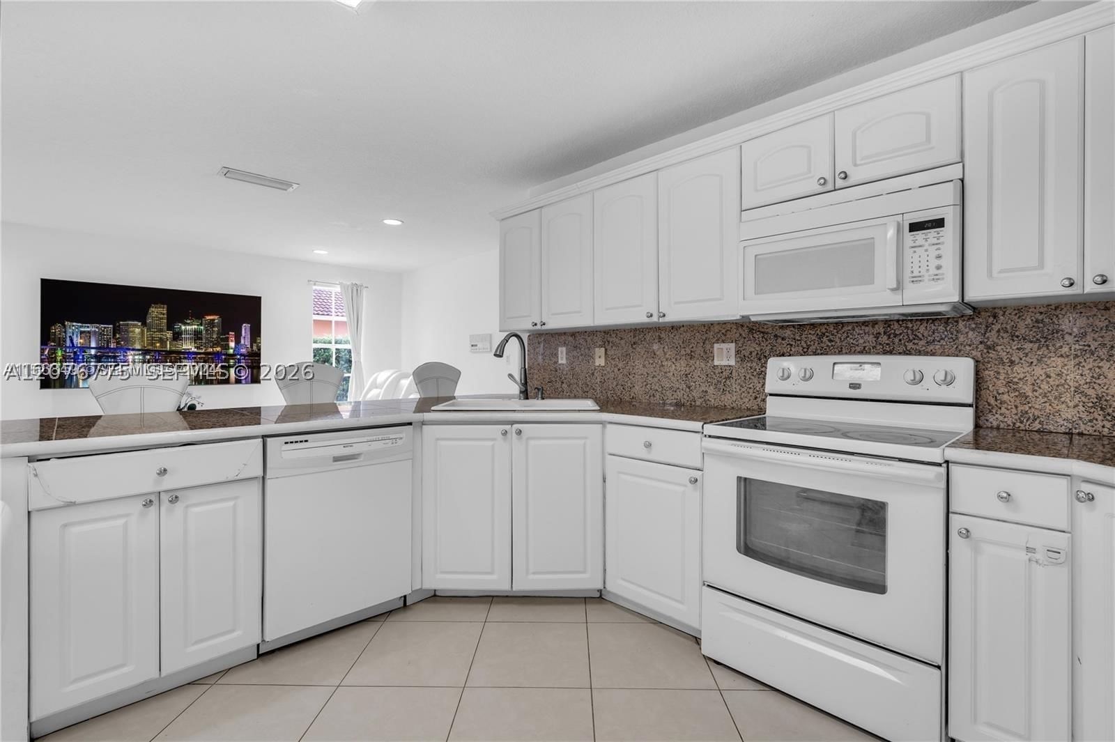 Real estate property located at 13904 18th Ter, Miami-dade, Zenteno Sub, Miami, FL