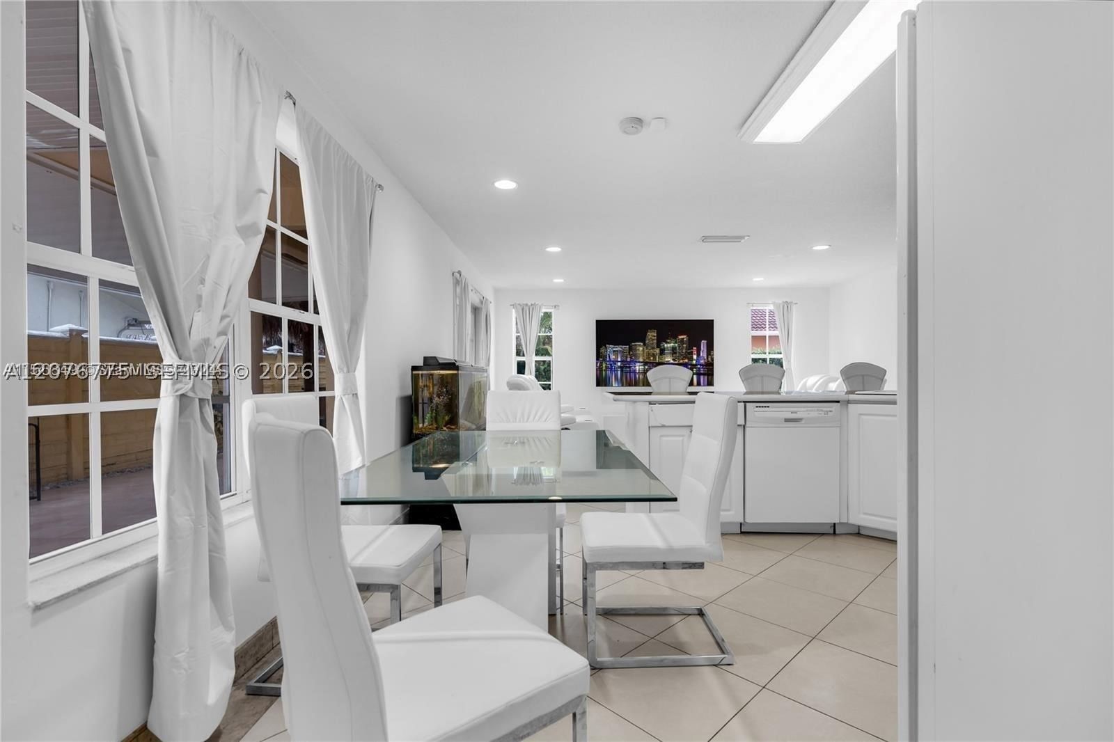 Real estate property located at 13904 18th Ter, Miami-dade, Zenteno Sub, Miami, FL