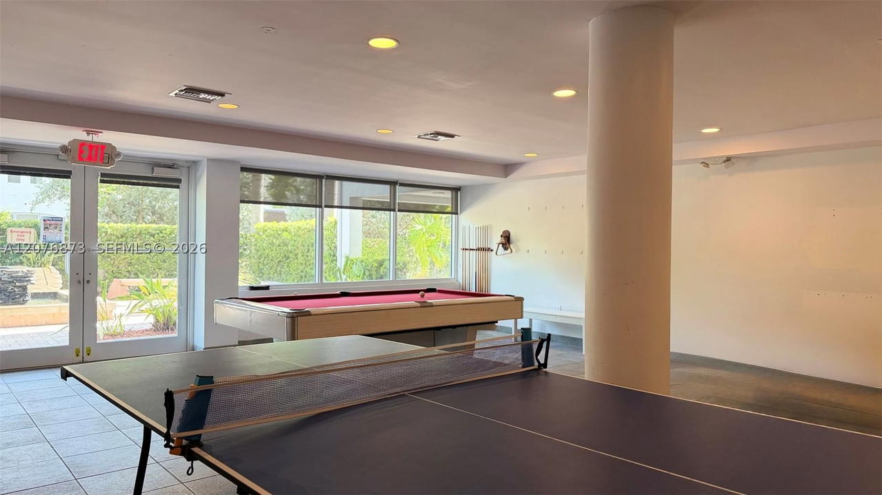 Real estate property located at 1045 10th St #604, Miami-dade, The Park Gardens Condo, Miami Beach, FL