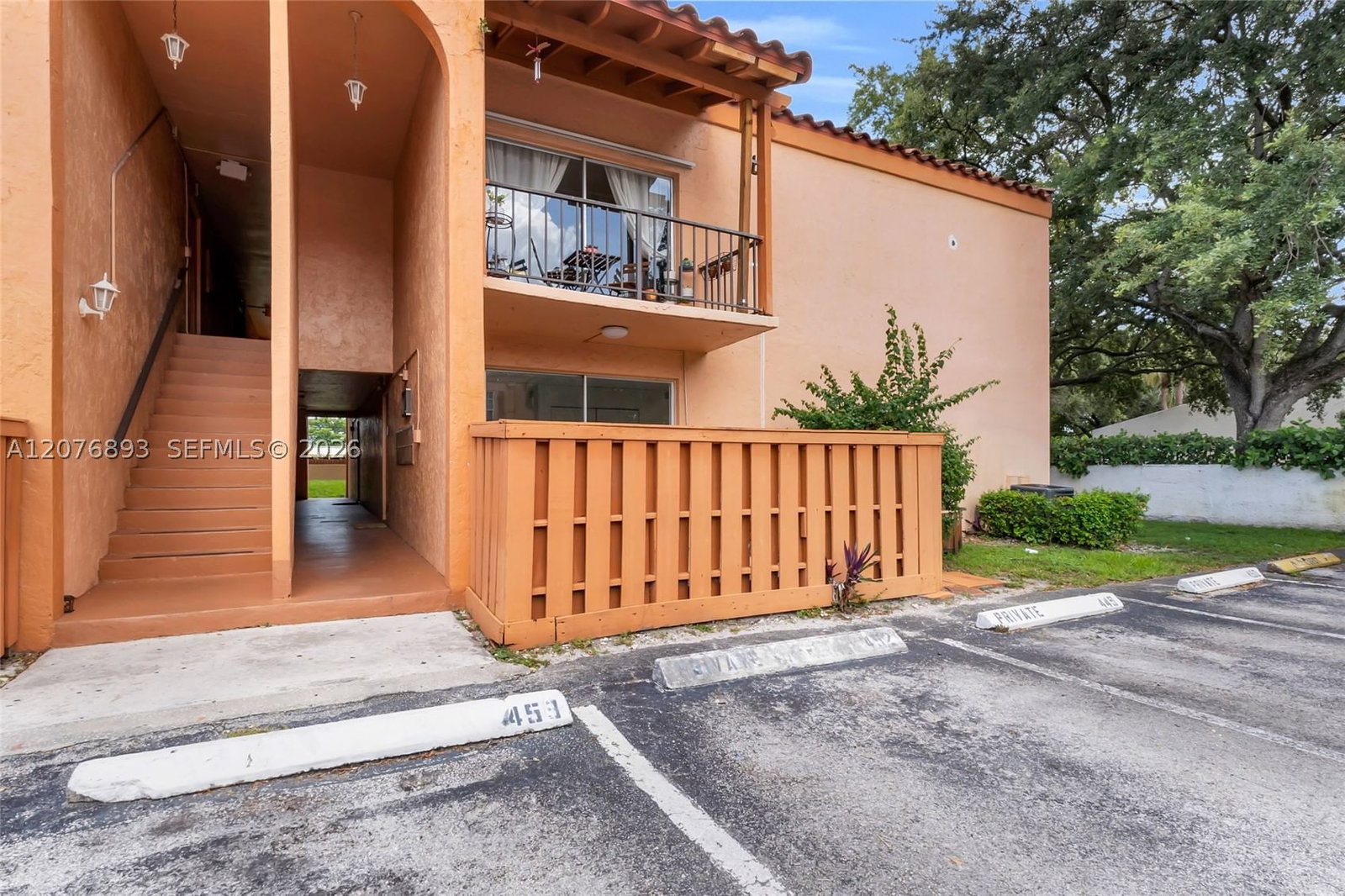 Real estate property located at 7100 Fairway Dr K11, Miami-dade, Cypress Village Condo, Miami Lakes, FL