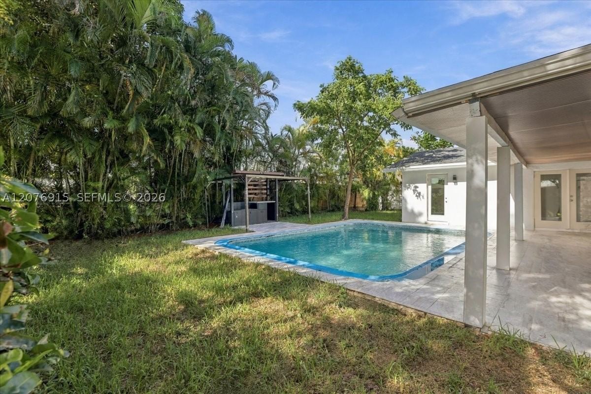 Real estate property located at 8300 26th Pl, Broward, Arrowhead Golf & Tennis C, Davie, FL