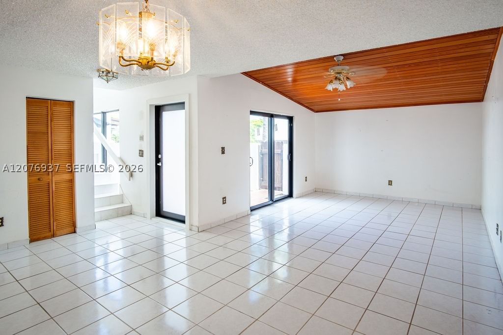 Real estate property located at 11312 67th Ter, Miami-dade, Snapper Creek Townhouses, Miami, FL