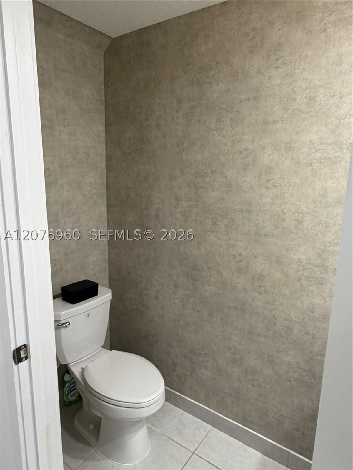 Real estate property located at 10300 66th St, Miami-dade, Landmark At Doral, Doral, FL