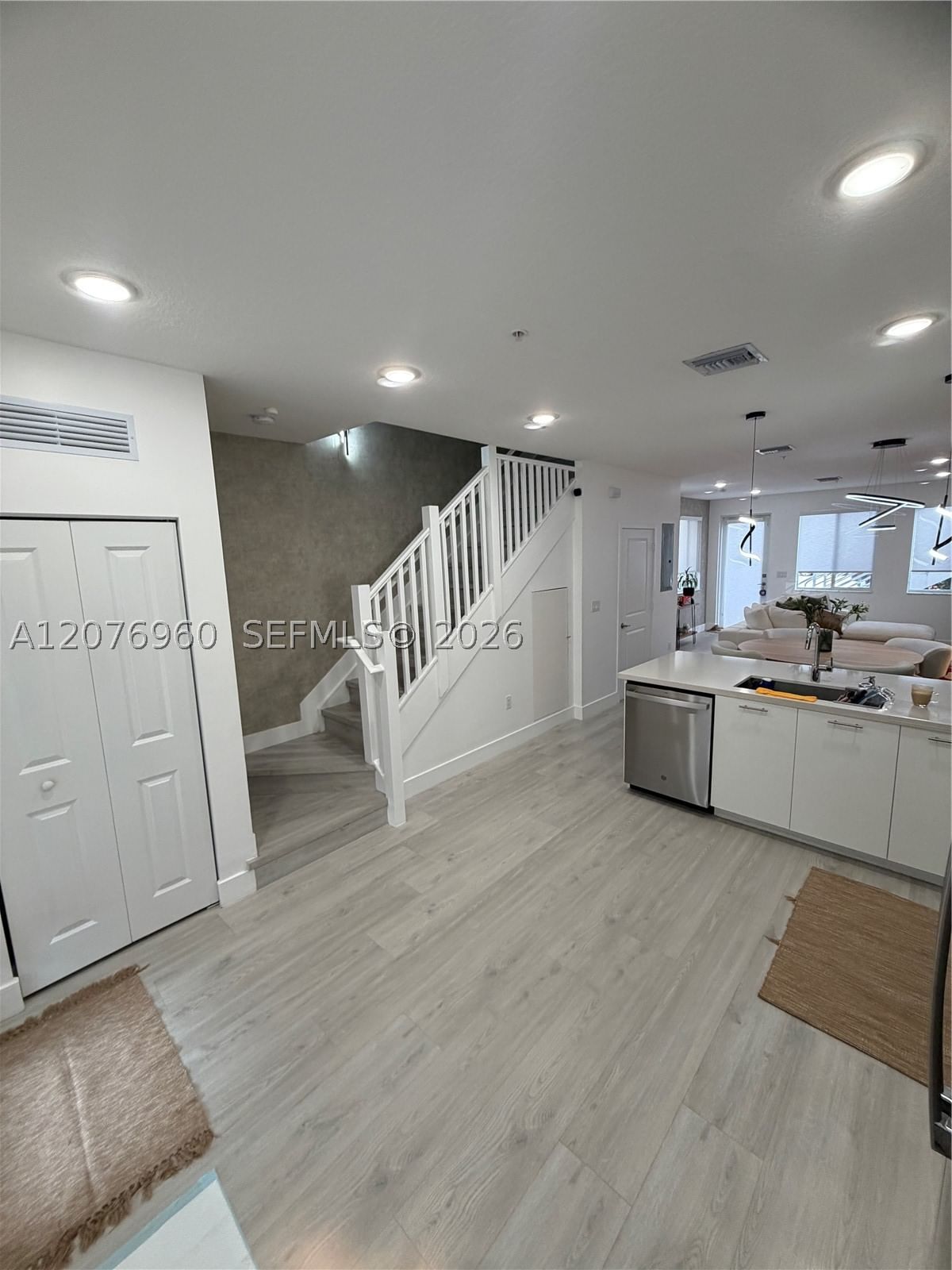 Real estate property located at 10300 66th St, Miami-dade, Landmark At Doral, Doral, FL