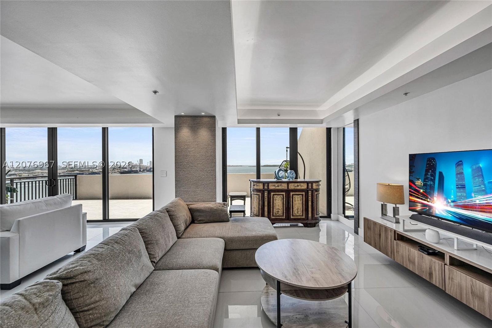 Real estate property located at 540 Brickell Key Dr #1820, Miami-dade, Brickell Key Ii Condo, Miami, FL