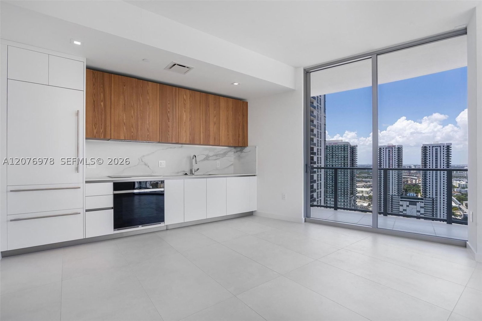 Real estate property located at 1400 Biscayne Blvd #2507, Miami-dade, A S C Tr, Miami, FL