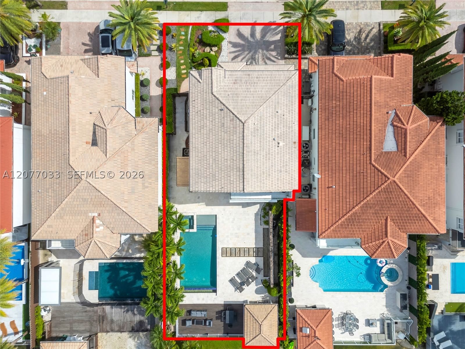 Real estate property located at 11101 72nd Ter, Miami-dade, Doral Isles Catalina, Doral, FL