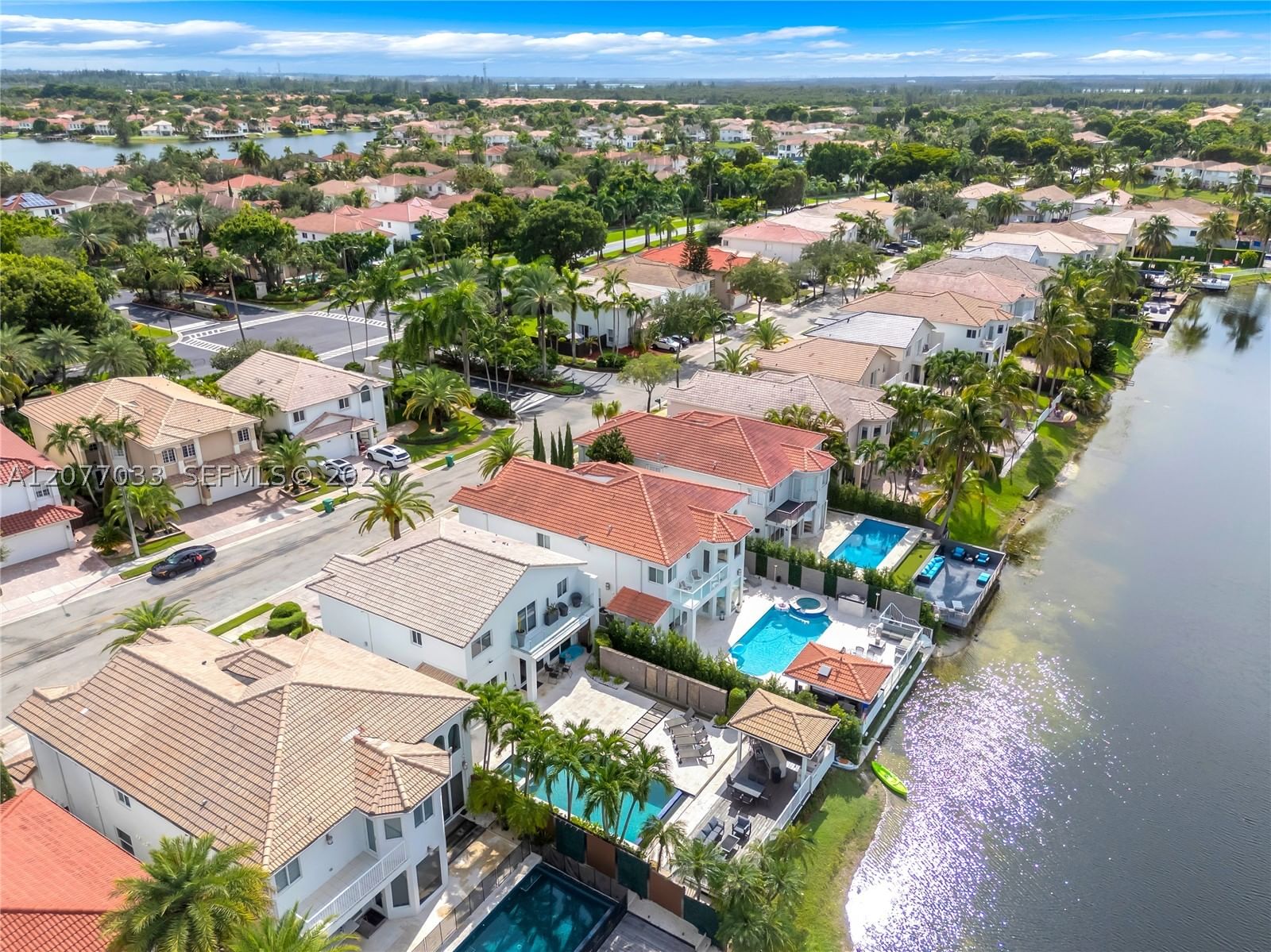 Real estate property located at 11101 72nd Ter, Miami-dade, Doral Isles Catalina, Doral, FL