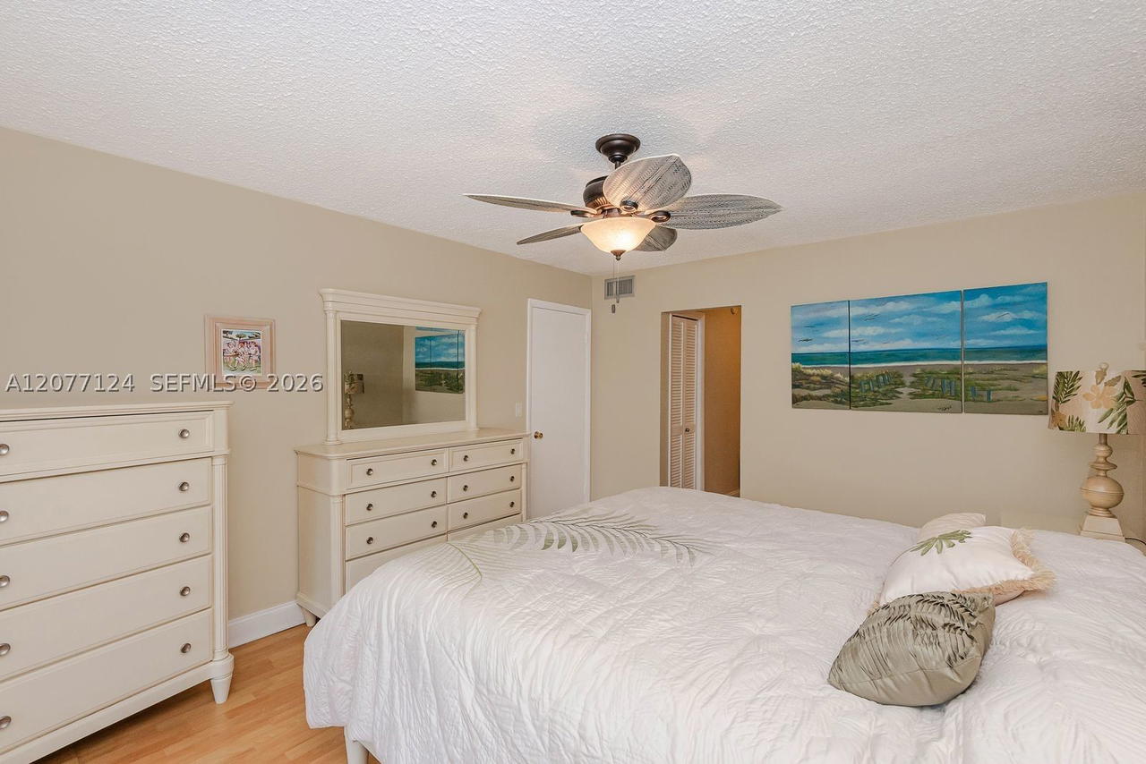 Real estate property located at 330 2nd St #101H, Broward, Third Gulfstream Garden, Hallandale Beach, FL