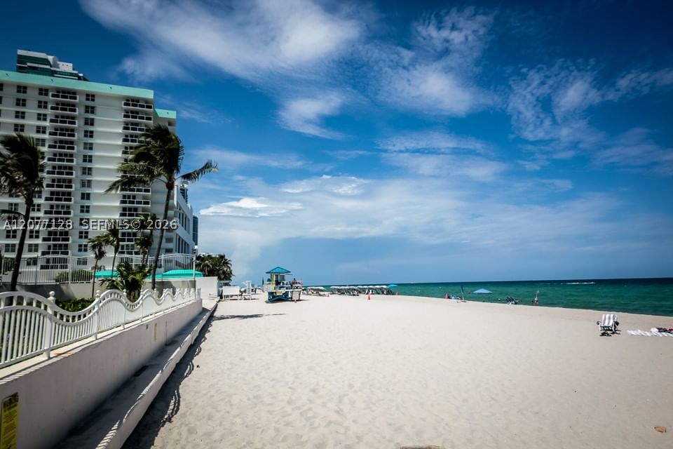 Real estate property located at 3801 Ocean Dr #5A, Broward, Tides On Hollywood Beach, Hollywood, FL