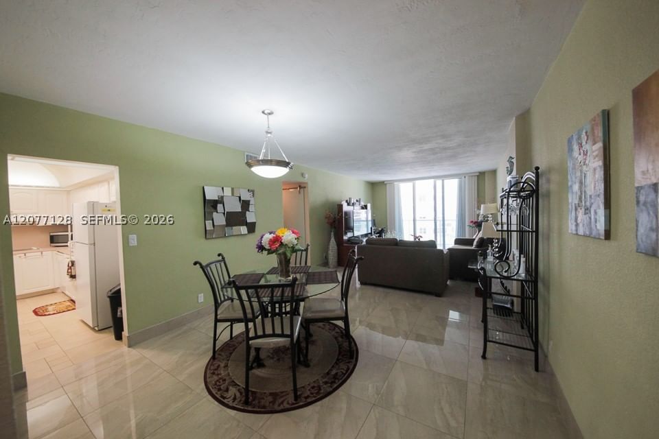 Real estate property located at 3801 Ocean Dr #5A, Broward, Tides On Hollywood Beach, Hollywood, FL