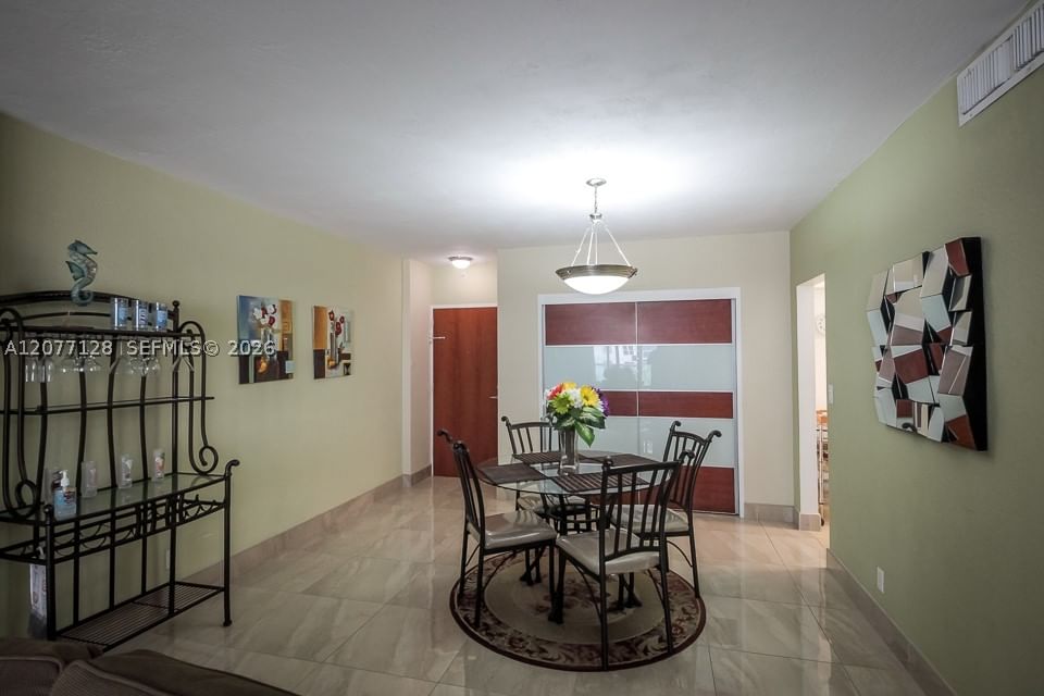 Real estate property located at 3801 Ocean Dr #5A, Broward, Tides On Hollywood Beach, Hollywood, FL