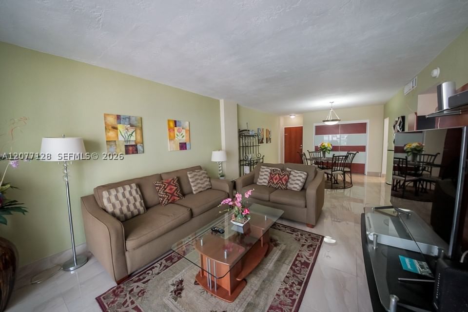 Real estate property located at 3801 Ocean Dr #5A, Broward, Tides On Hollywood Beach, Hollywood, FL