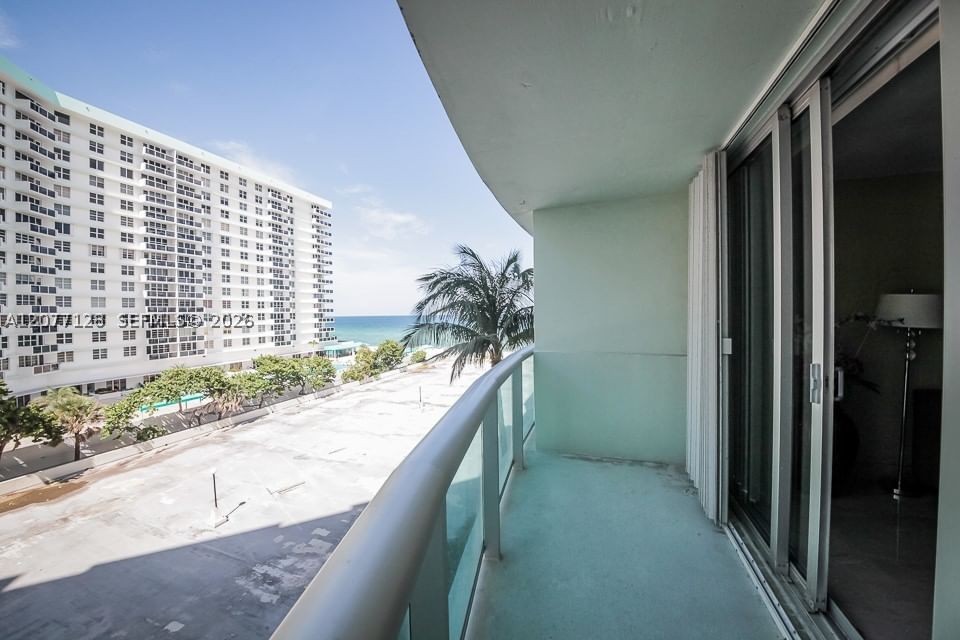 Real estate property located at 3801 Ocean Dr #5A, Broward, Tides On Hollywood Beach, Hollywood, FL