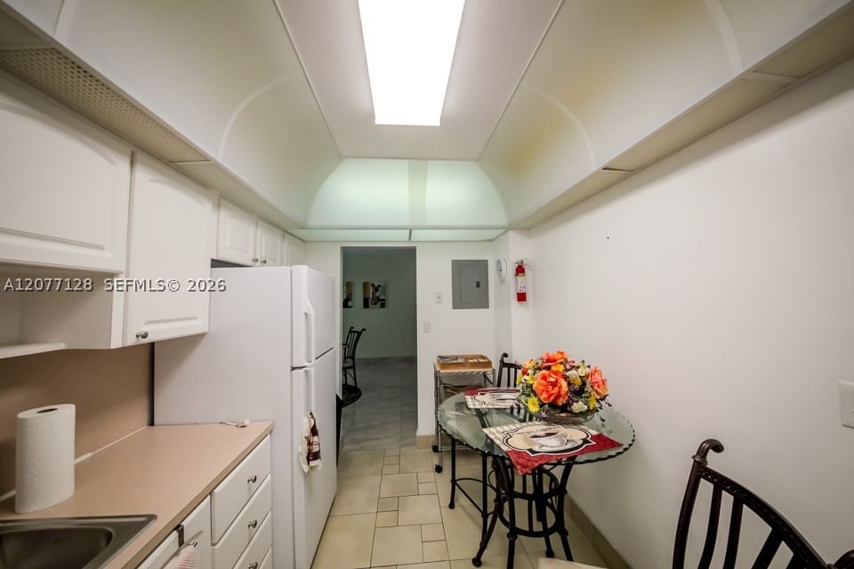 Real estate property located at 3801 Ocean Dr #5A, Broward, Tides On Hollywood Beach, Hollywood, FL