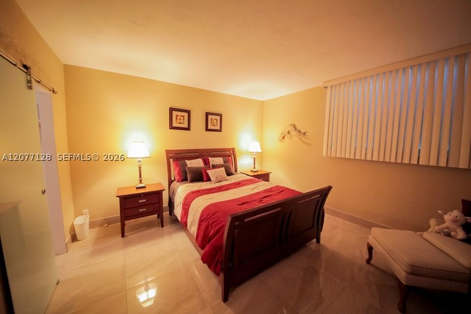 Real estate property located at 3801 Ocean Dr #5A, Broward, Tides On Hollywood Beach, Hollywood, FL