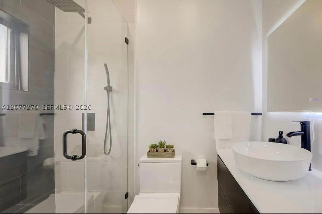 Real estate property located at 52 47th St, Miami-dade, Shadowlawn, Miami, FL