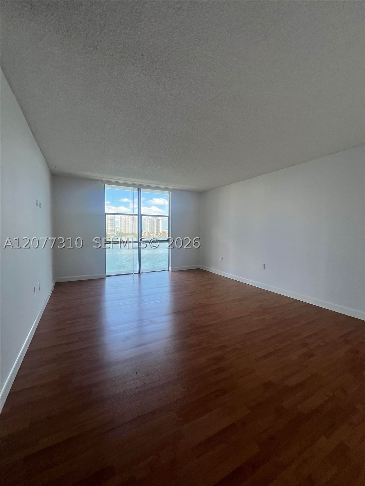 Real estate property located at 17500 Bay Rd S907, Miami-dade, Fairview House Condo, Sunny Isles Beach, FL