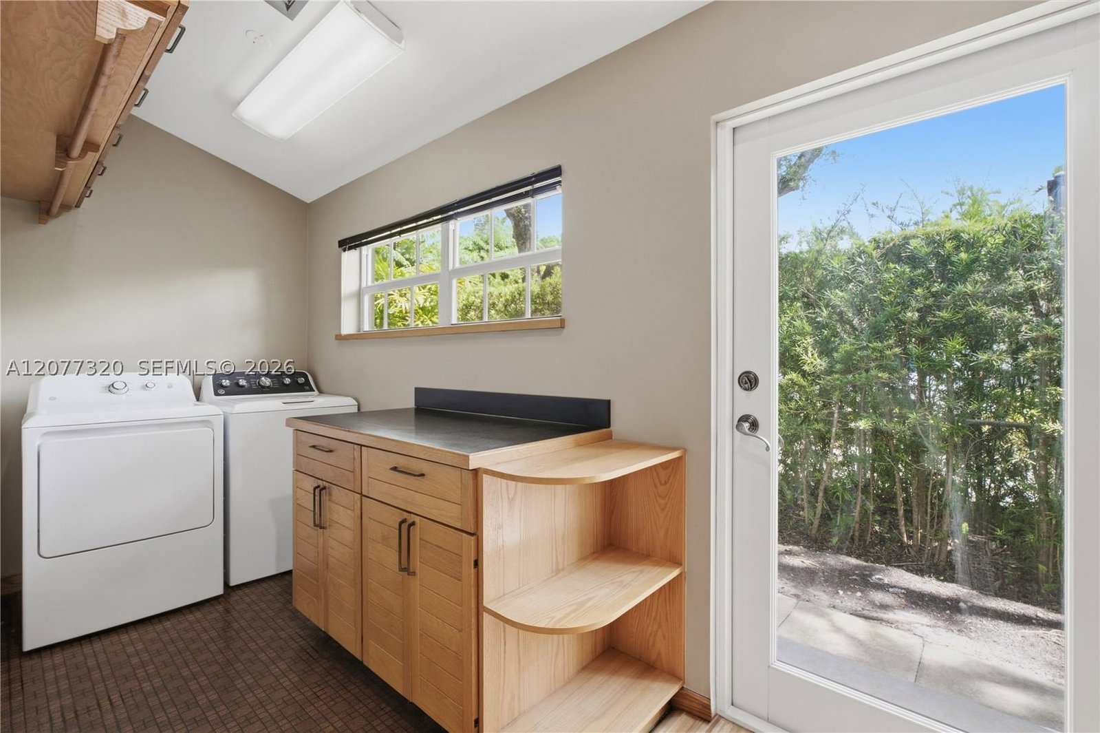 Real estate property located at 665 Greenway Dr, Miami-dade, Coral Gables Sec B, Coral Gables, FL