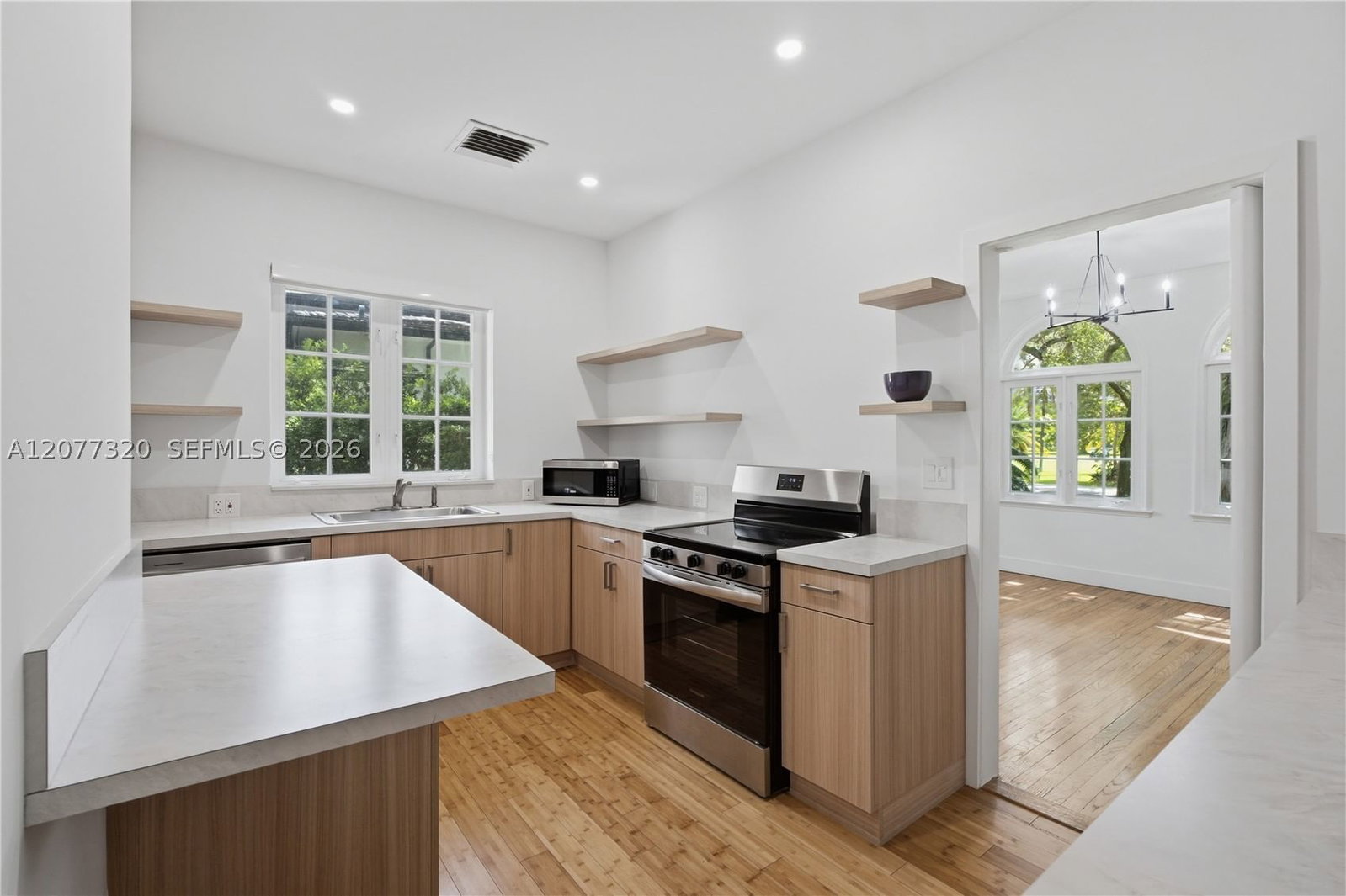 Real estate property located at 665 Greenway Dr, Miami-dade, Coral Gables Sec B, Coral Gables, FL