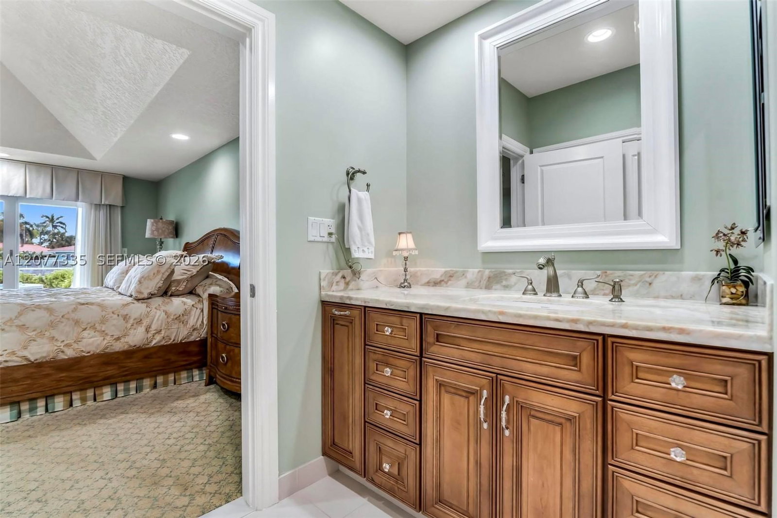 Real estate property located at 2820 44th St, Broward, Venetian Isles 3rd Sec, Lighthouse Point, FL