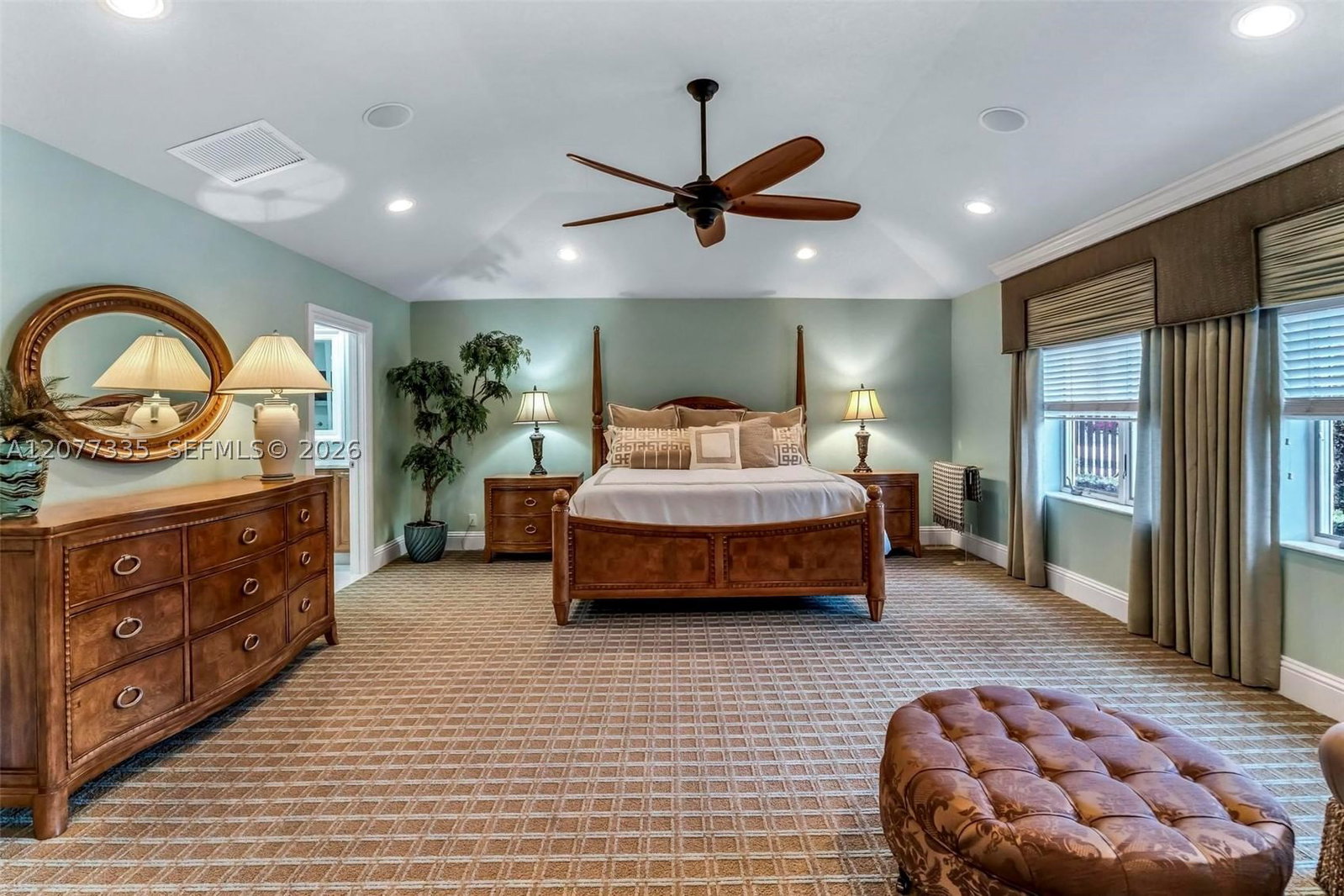 Real estate property located at 2820 44th St, Broward, Venetian Isles 3rd Sec, Lighthouse Point, FL