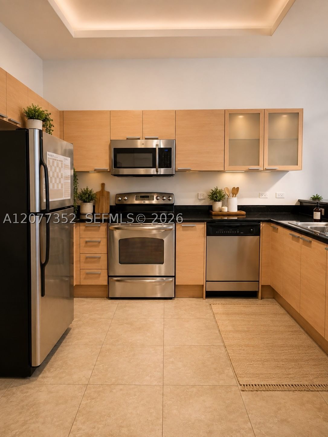 Real estate property located at 140 Dixie Hwy TH105, Broward, Hollywood Station Res Con, Hollywood, FL