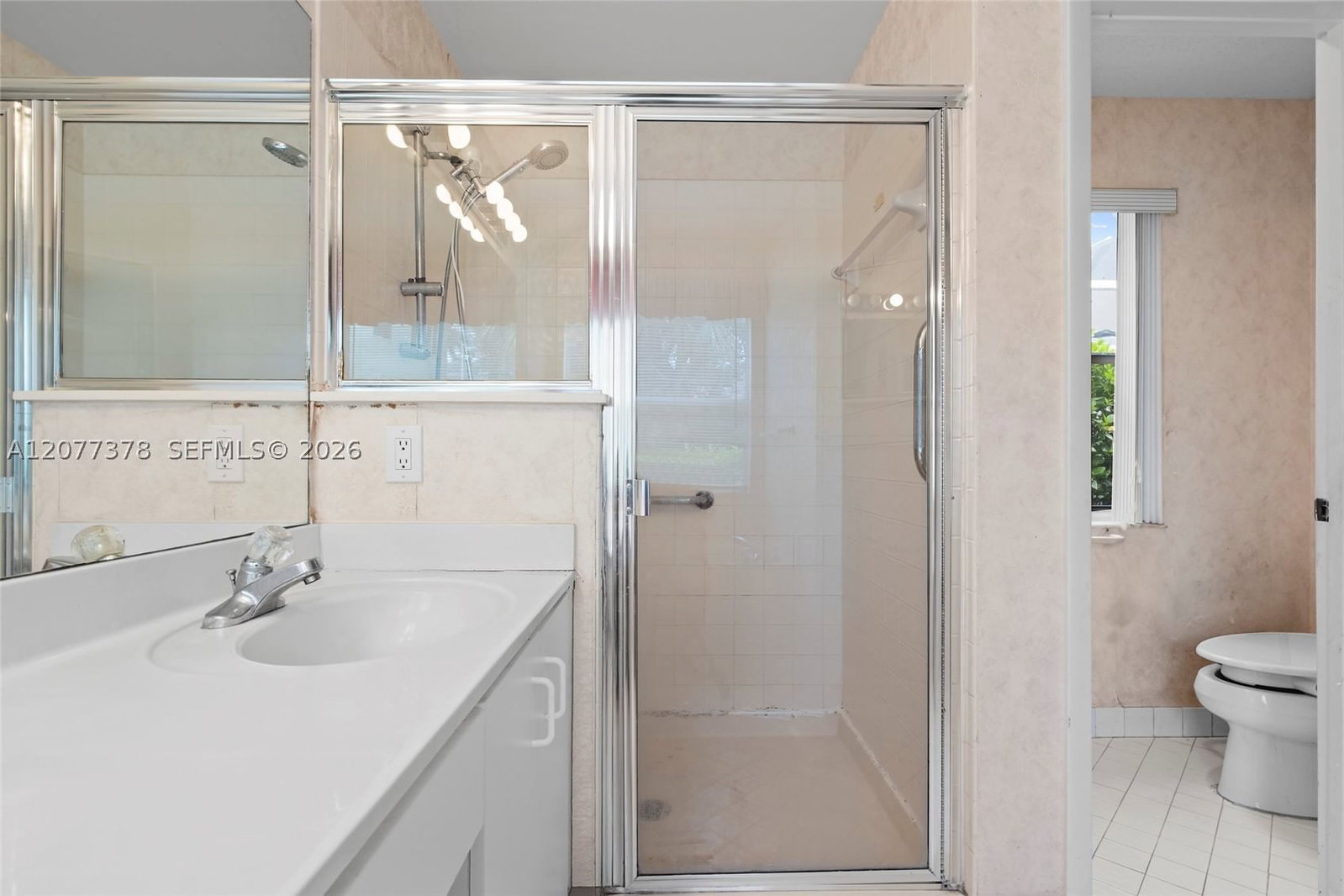 Real estate property located at 113 Bayridge Dr, Broward, Sector 4 - 1st Addition, Weston, FL