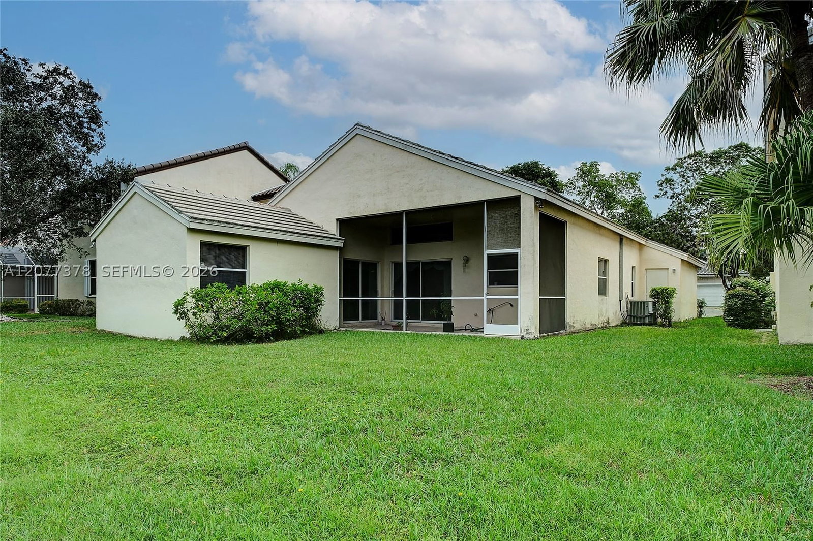 Real estate property located at 113 Bayridge Dr, Broward, Sector 4 - 1st Addition, Weston, FL
