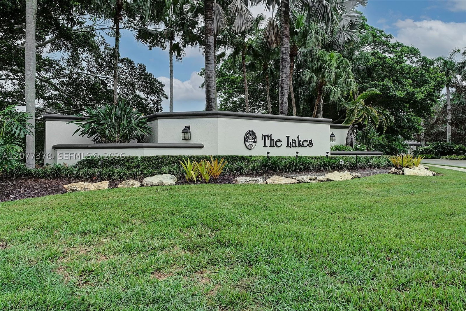 Real estate property located at 113 Bayridge Dr, Broward, Sector 4 - 1st Addition, Weston, FL