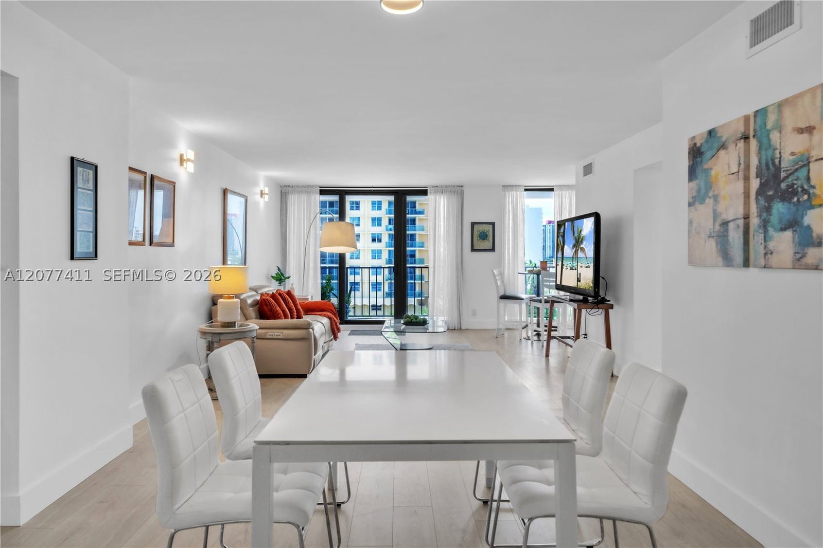 Real estate property located at 2401 Ocean Dr #507, Broward, Britannia At Quadomain Co, Hollywood, FL