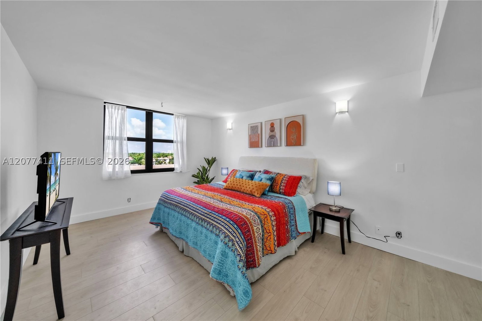 Real estate property located at 2401 Ocean Dr #507, Broward, Britannia At Quadomain Co, Hollywood, FL