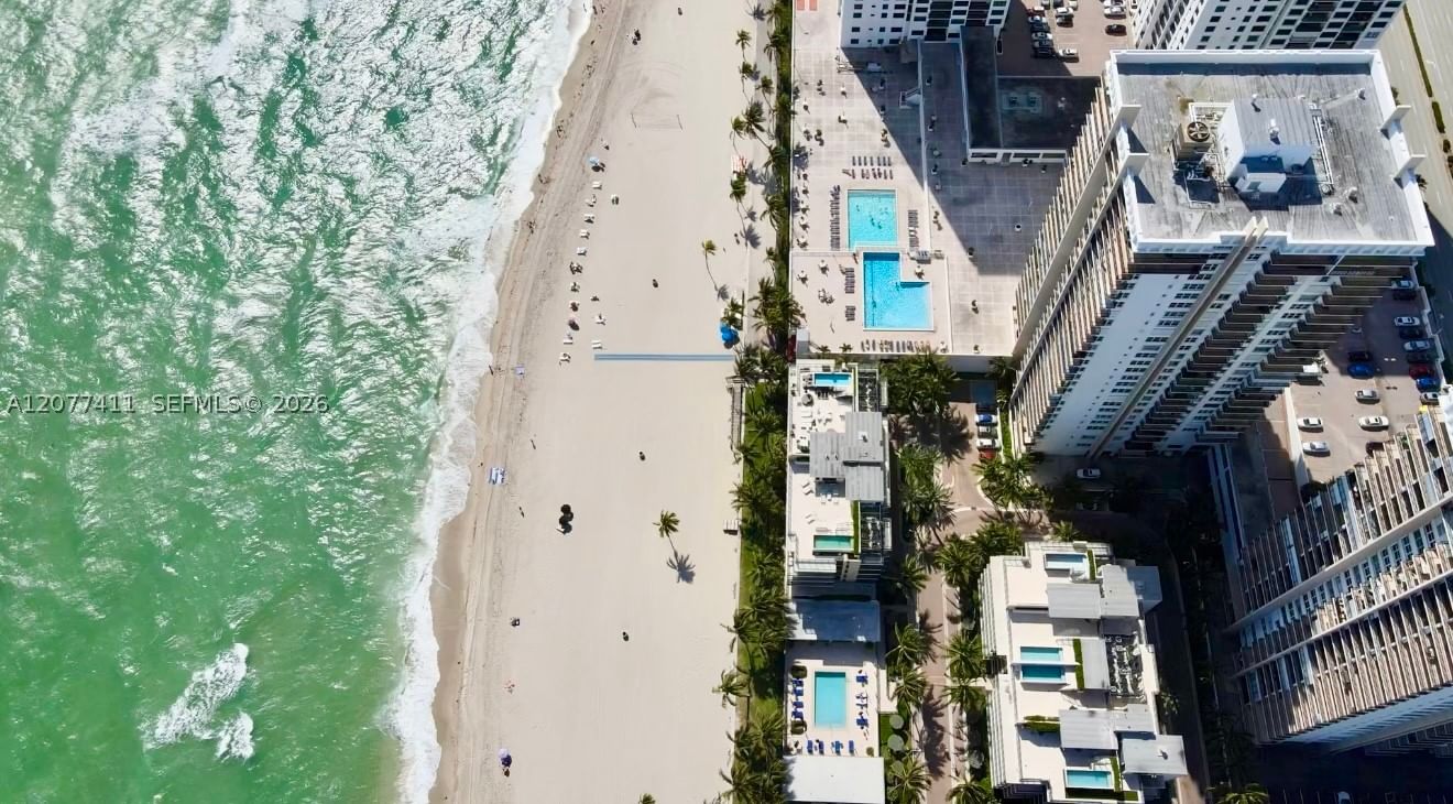 Real estate property located at 2401 Ocean Dr #507, Broward, Britannia At Quadomain Co, Hollywood, FL