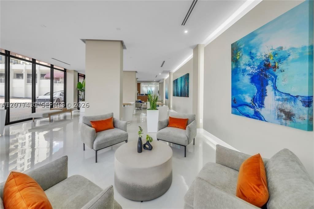 Real estate property located at 2401 Ocean Dr #507, Broward, Britannia At Quadomain Co, Hollywood, FL