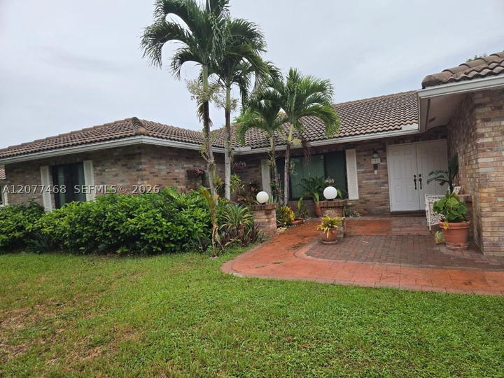 Real estate property located at 913 110th Ln, Broward, Cypress Run, Coral Springs, FL