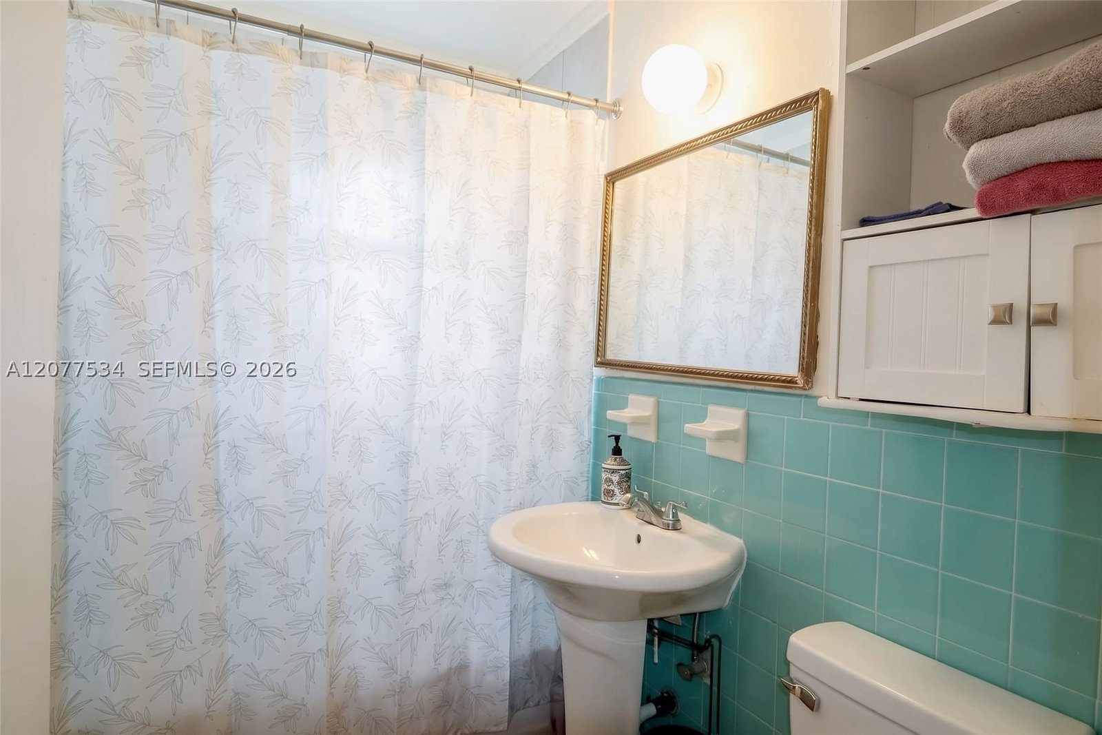 Real estate property located at 12040 1st Ct, Miami-dade, Overbrook Shores No-2, North Miami, FL