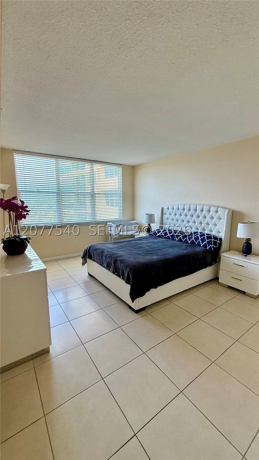 Real estate property located at 2501 Ocean Dr #1231, Broward, Wave Condo, Hollywood, FL