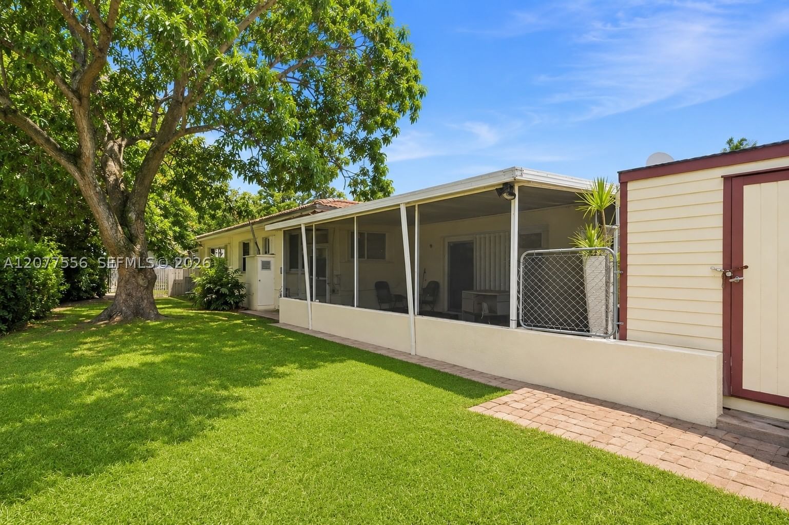 Real estate property located at 425 15th Ave, Broward, Hollywood, Hollywood, FL