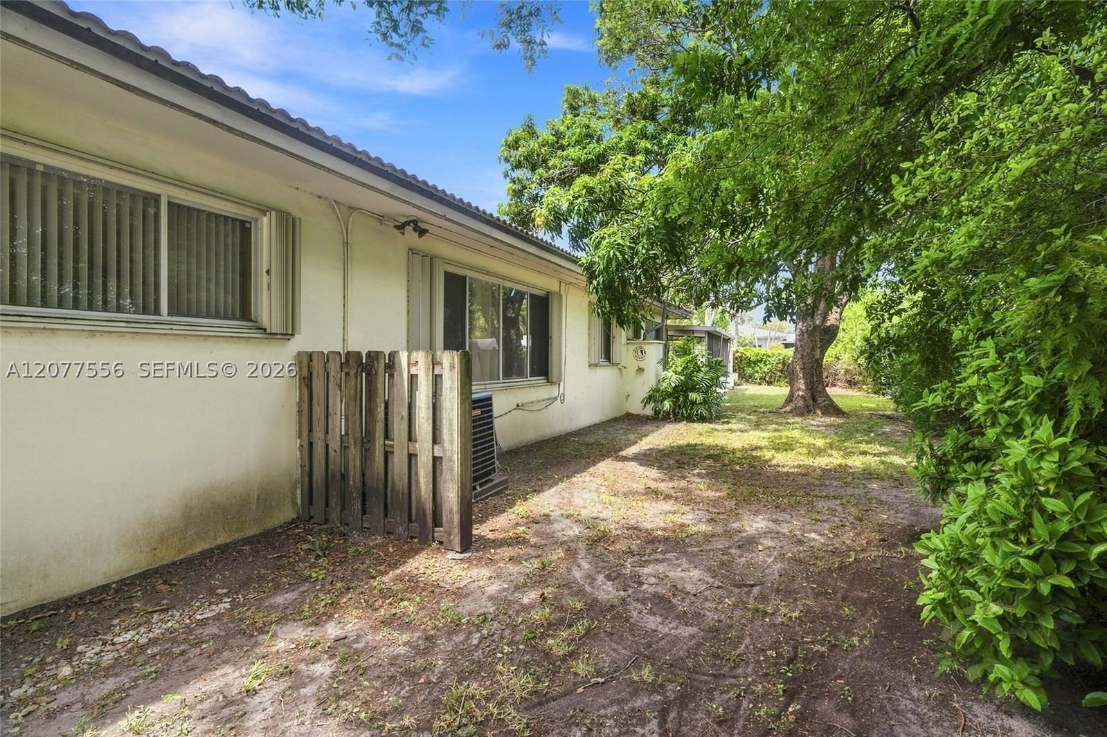Real estate property located at 425 15th Ave, Broward, Hollywood, Hollywood, FL