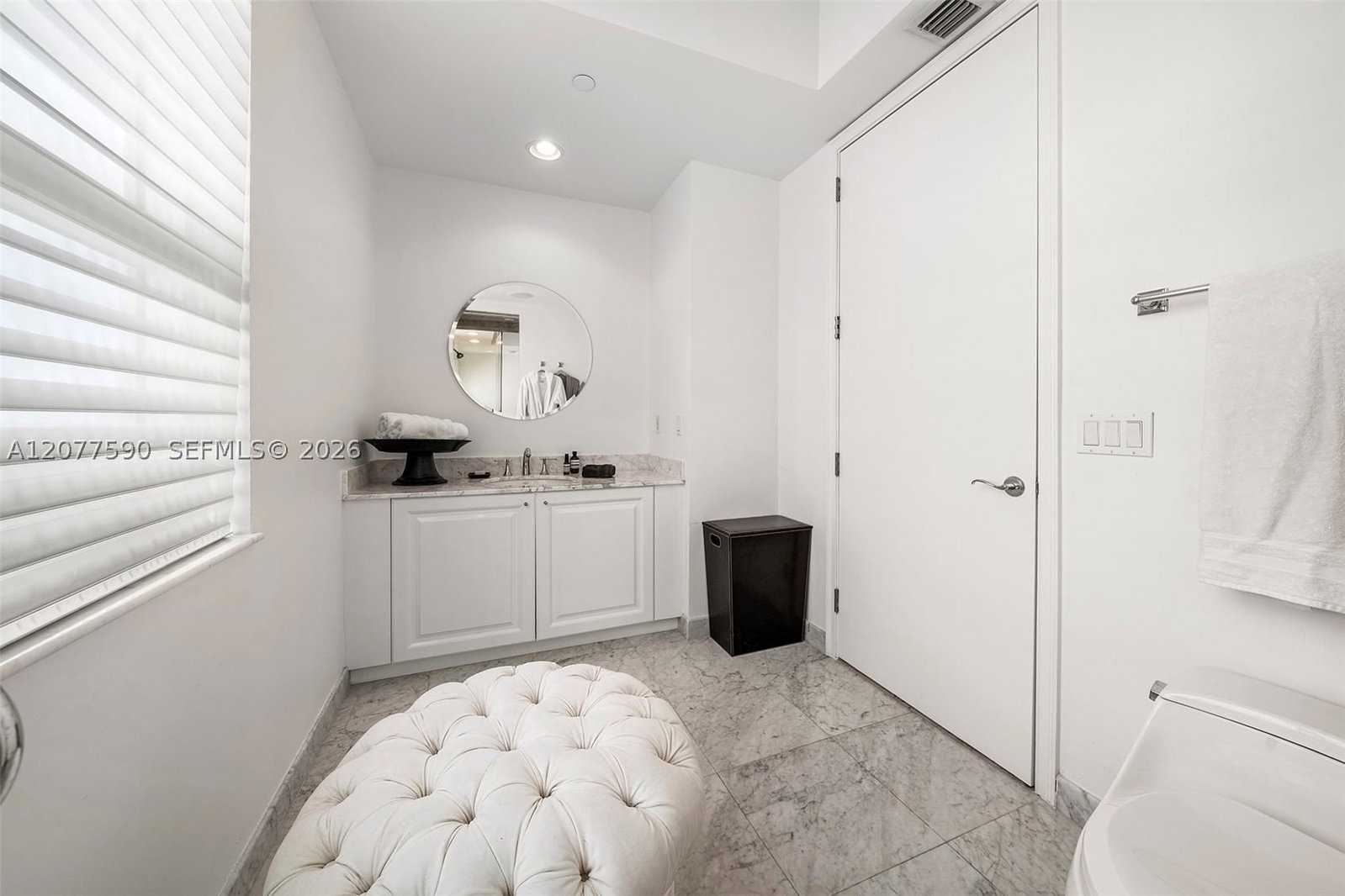 Real estate property located at 5801 Collins Ave PH1600, Miami-dade, Villa Di Mare Condo, Miami Beach, FL