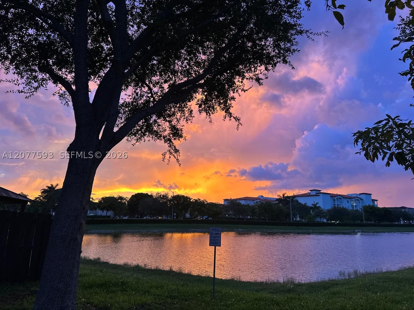 Real estate property located at 7940 108th Pl, Miami-dade, Islands At Doral 1st Addn, Doral, FL