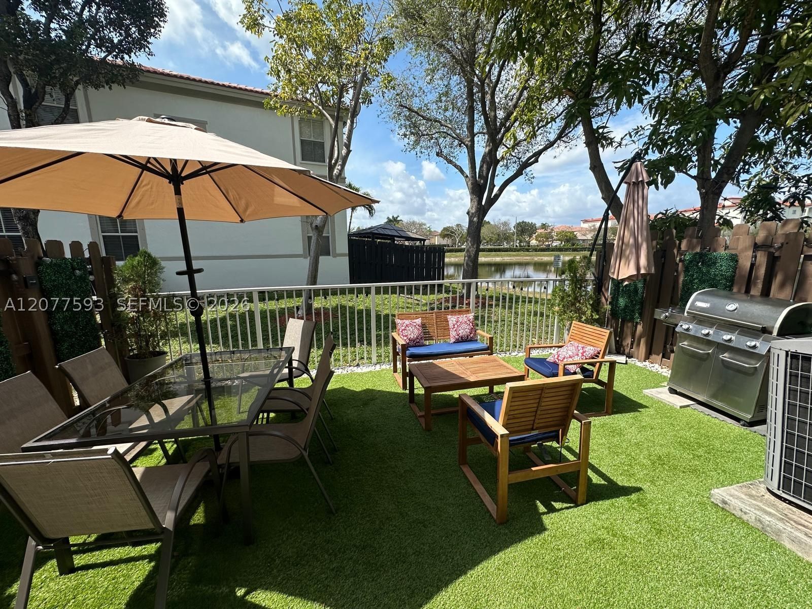 Real estate property located at 7940 108th Pl, Miami-dade, Islands At Doral 1st Addn, Doral, FL