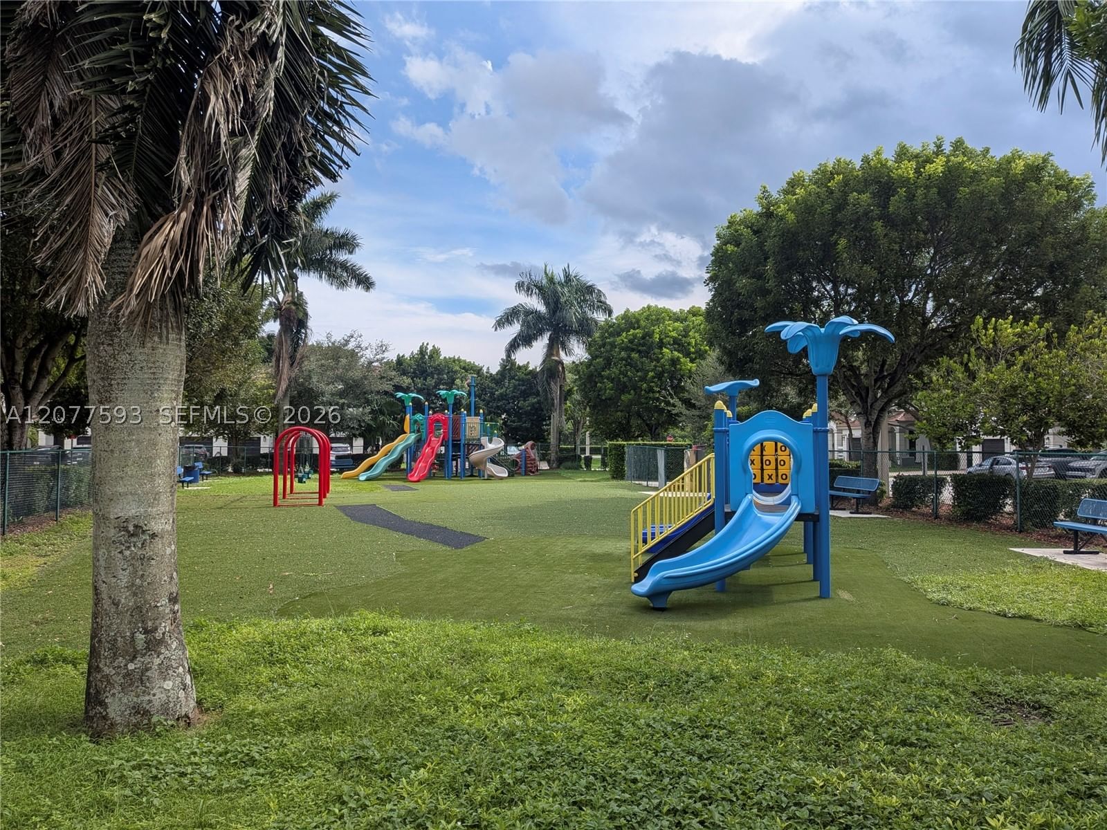 Real estate property located at 7940 108th Pl, Miami-dade, Islands At Doral 1st Addn, Doral, FL