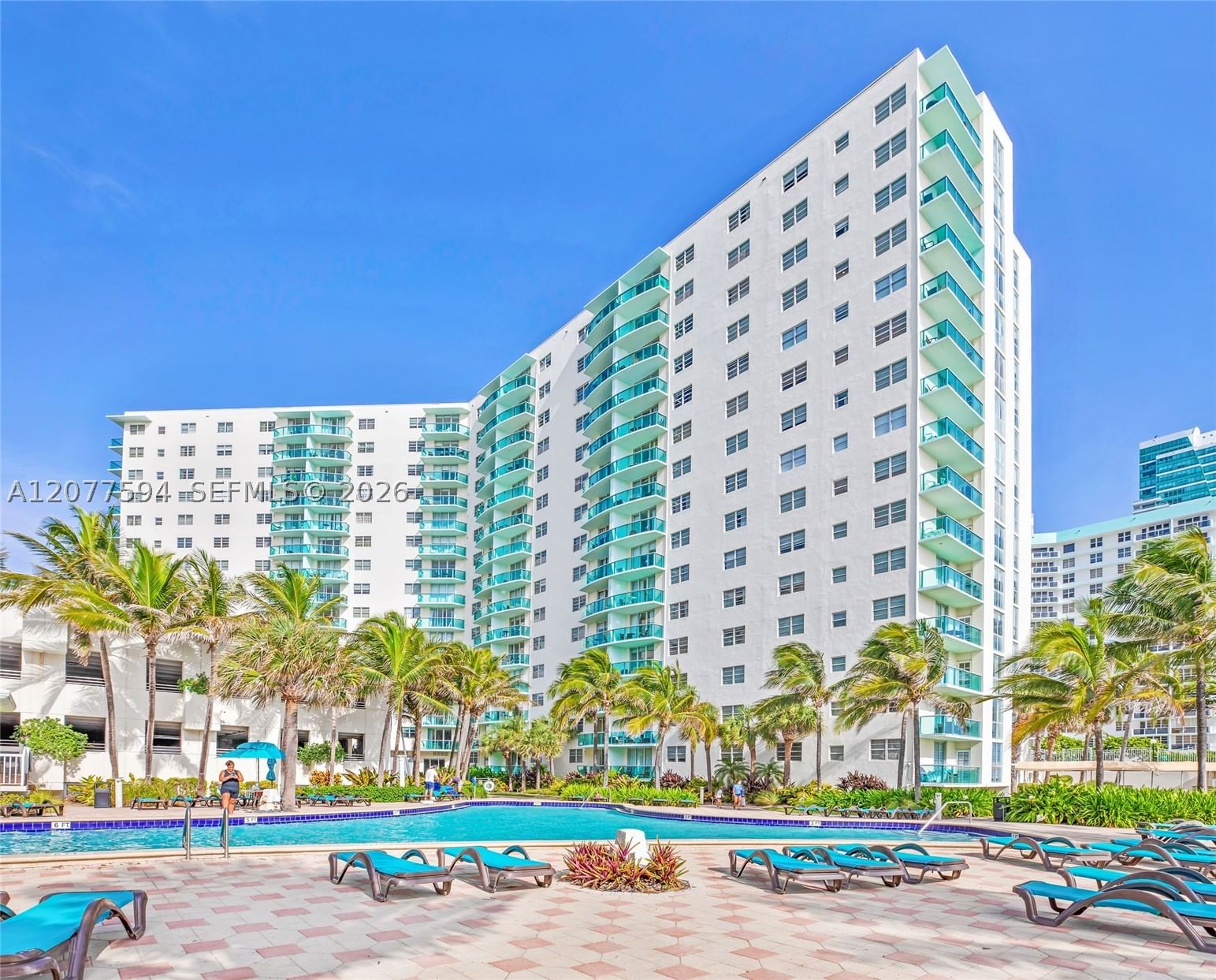 Real estate property located at 3901 Ocean Dr #9J, Broward, Tides On Hollywood Beach, Hollywood, FL