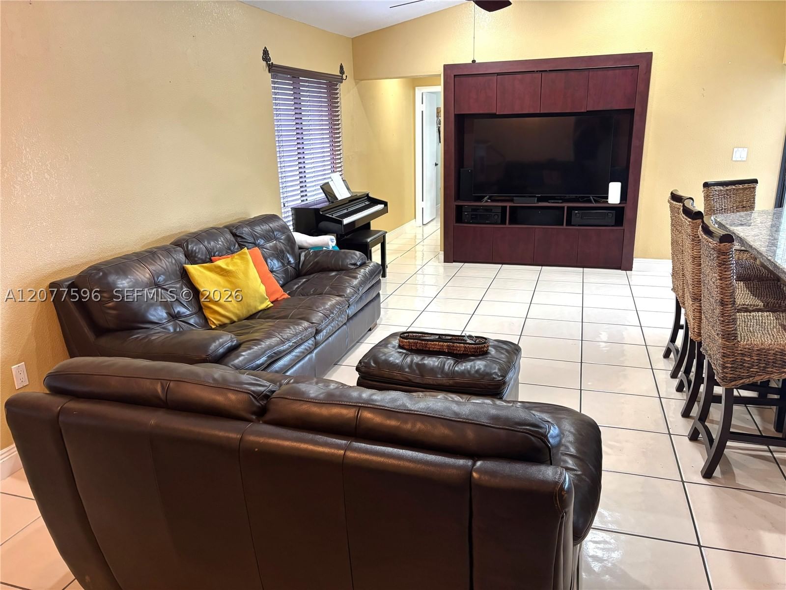 Real estate property located at 14629 Glencairn Rd, Miami-dade, Miami Lakes-lake Elizabet, Miami Lakes, FL