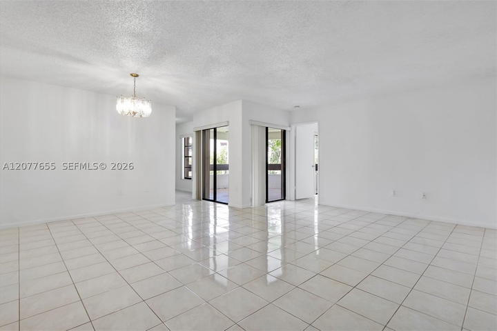 Real estate property located at 9135 125th Ave #309P, Miami-dade, Kenland Pointe Condo Ii, Miami, FL